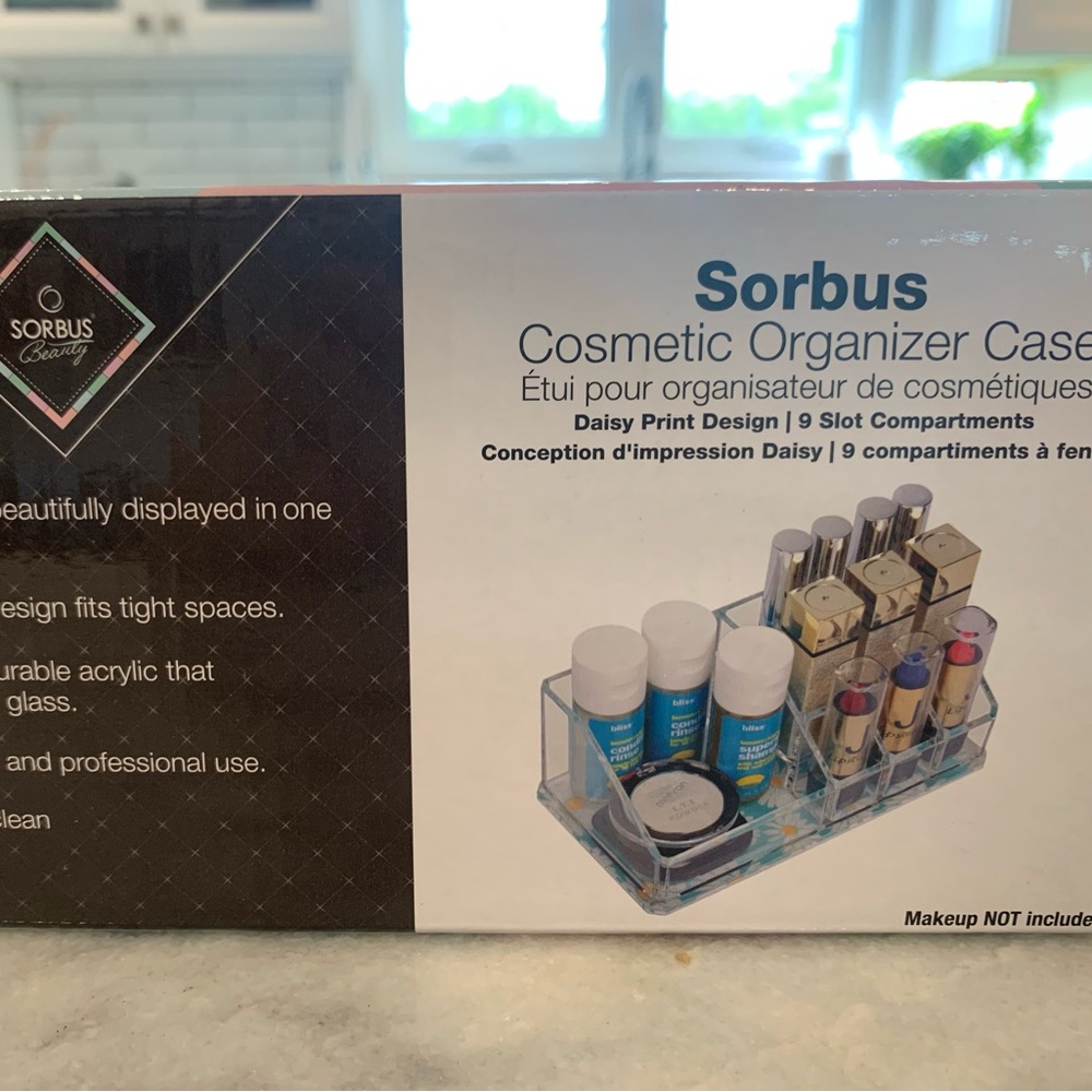 BRAND NEW IN BOX COSMETICS ORGANIZER